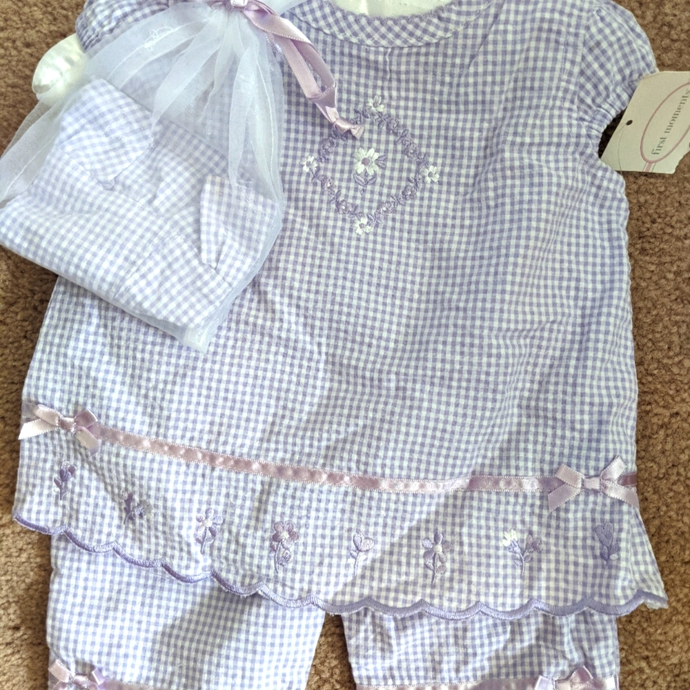 Infant layette